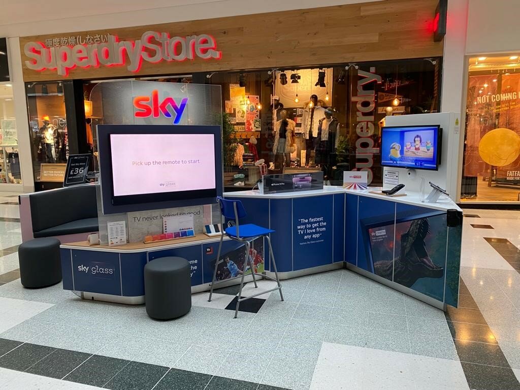Mobile phone store Sky, Stirling, photo