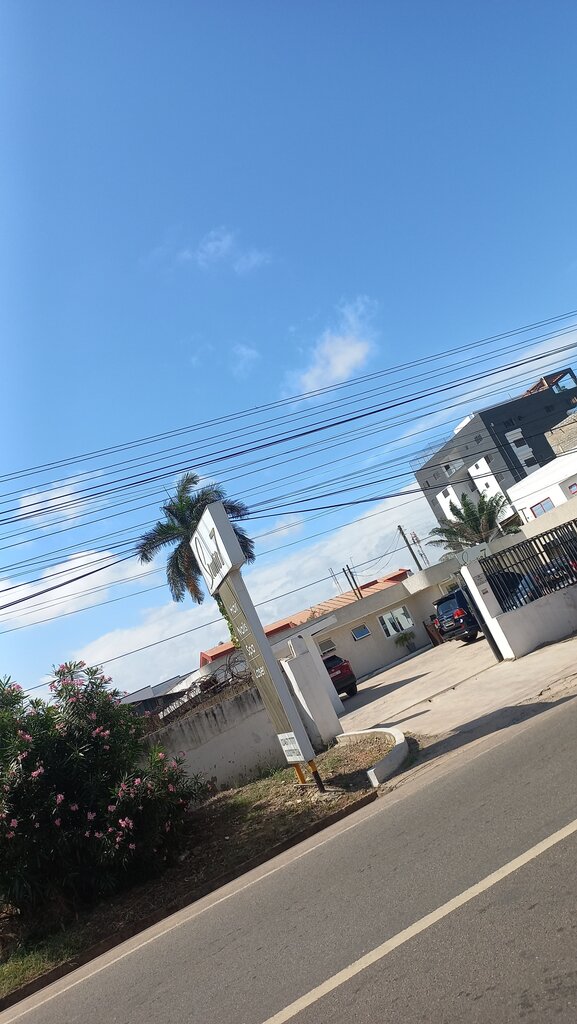 Nail salon Studio 7, Accra, photo