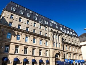 Гостиница Metropolitan Hotel by Flemings