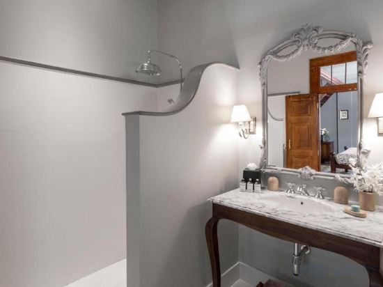 Фото Maniumpathy