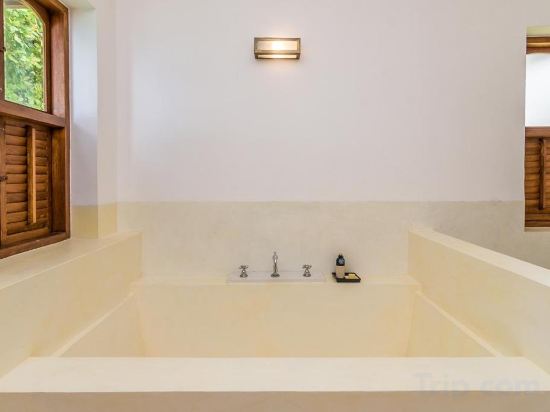 Фото Cinnamon House by The Serendipity Collection