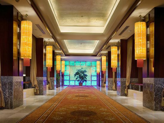Фото Grand Soluxe International Hotel Xi'an