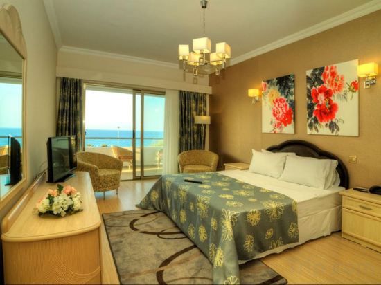 Фото Jasmine Court Hotel & Casino