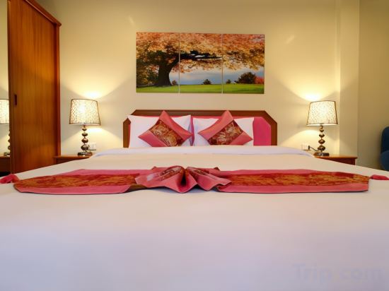 Фото Phuket Airport Inn