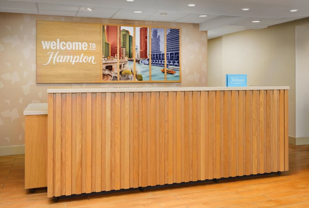 Фото Hampton Inn by Hilton Chicago-Midway Airport