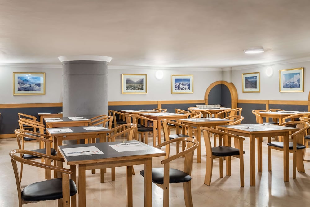 Фото Hotel President by ALEGRIA