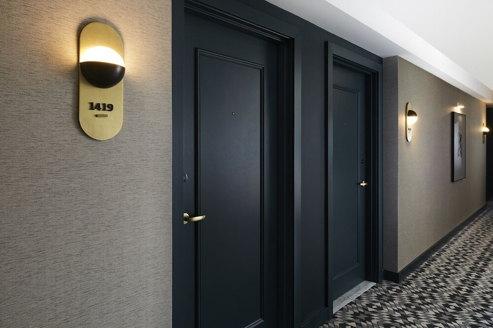 Фото Kimpton Saint George Hotel