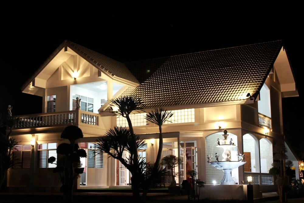 Фото Home @ Hostel Kanchanaburi