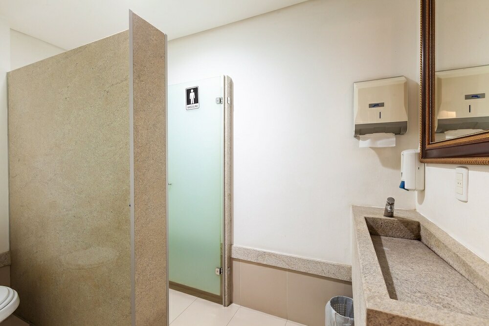 Фото Tri Hotel Executive Criciúma