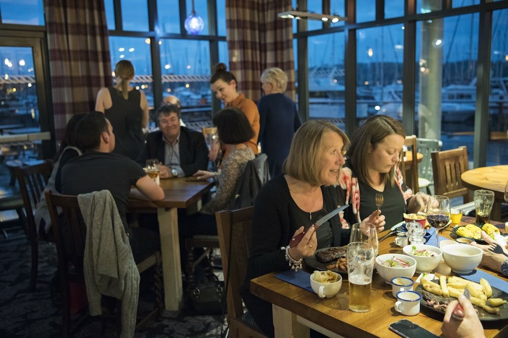 Фото Ship & Trades