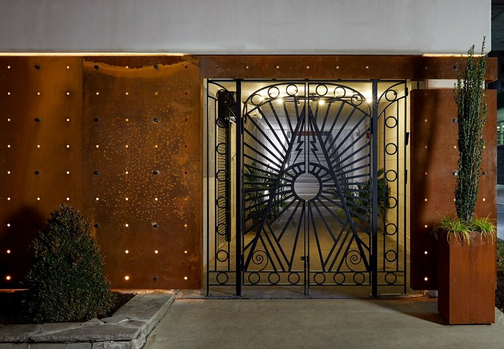 Фото Hutton Hotel