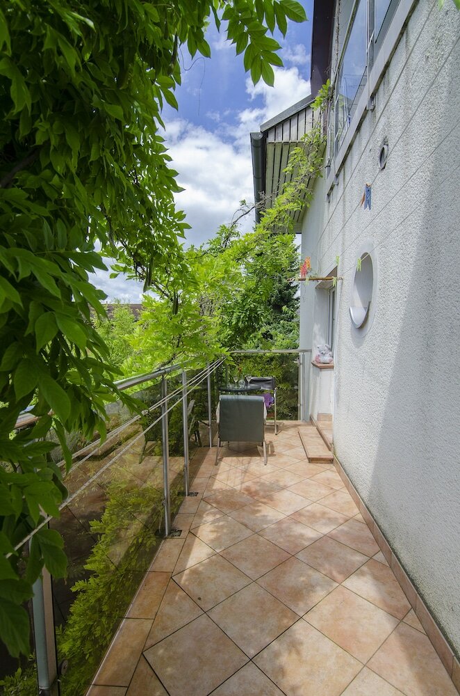 Фото Family Guesthouse GreenSLO