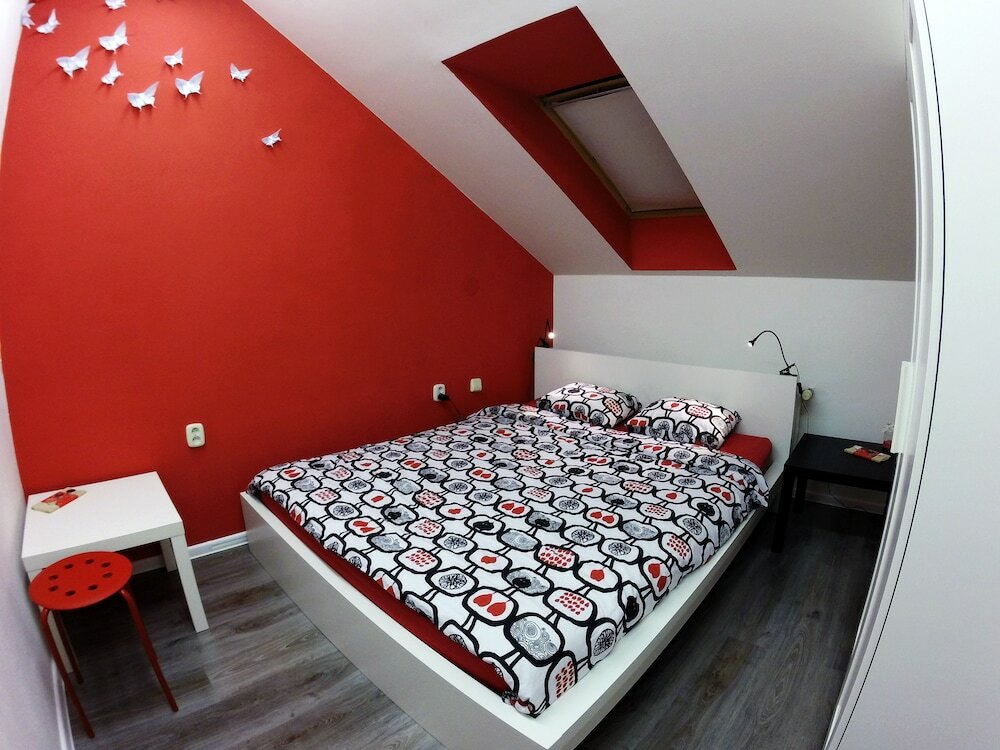 Фото Nitra Glycerin Hostel