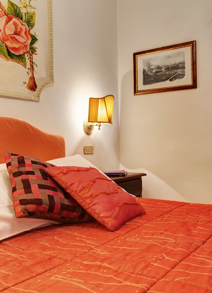 Фото Hotel Residenza in Farnese