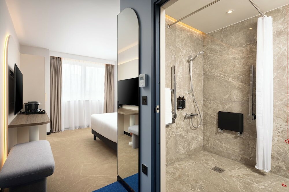 Фото Mercure London Earls Court