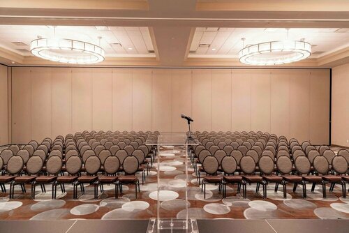 Гостиница Residence Inn Cleveland Avon at The Emerald Event Center в Элирии