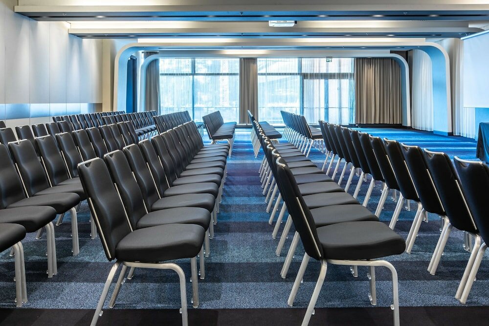 Фото Radisson Blu Hotel, Hamburg