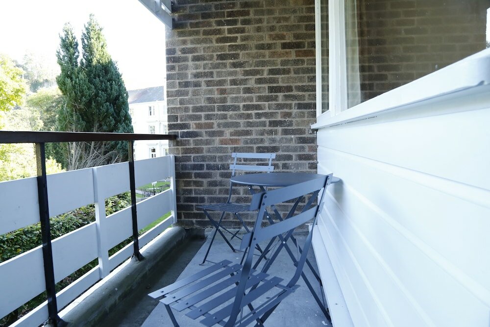 Фото New Bath Hotel and SPA