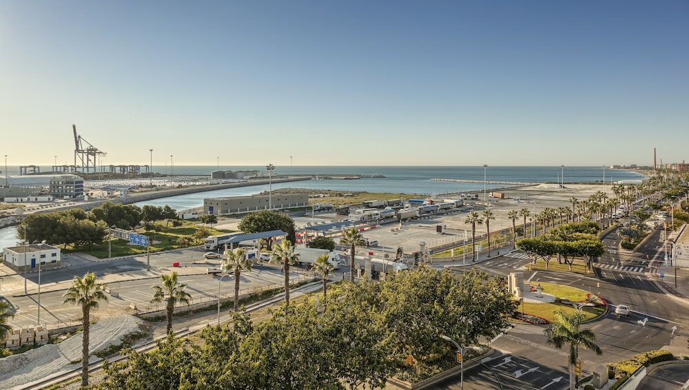 Фото Ilunion Malaga