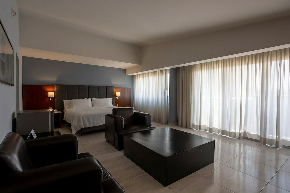 Фото Holiday Inn Puebla Finsa, an Ihg Hotel