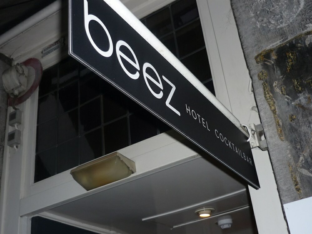 Фото Hotel Beez