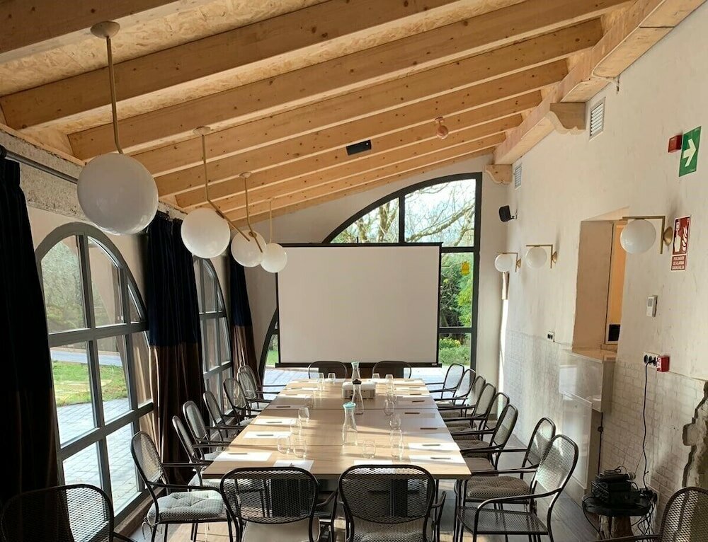 Фото Hotel Sagarlore