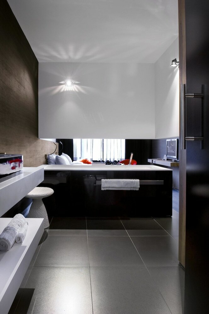 Фото Carbon Hotel - Different Hotels