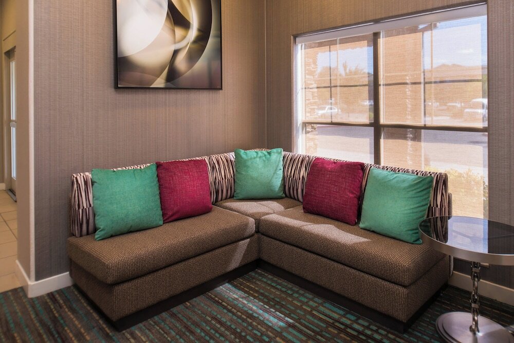 Фото Residence Inn by Marriott Albuquerque Airport