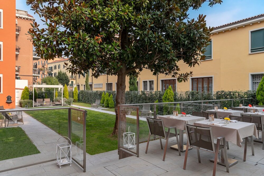 Фото Carnival Palace 