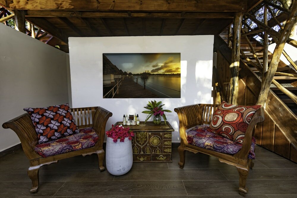 Фото Konokono Beach Resort and Isaraya Over Water Villa