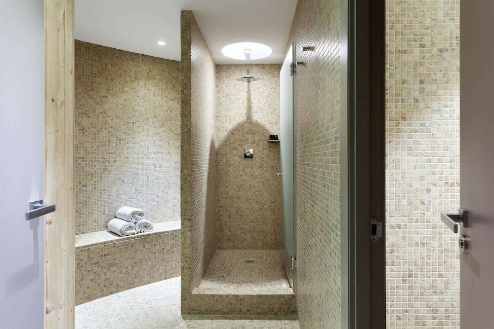 Фото Hotel Condes de Barcelona