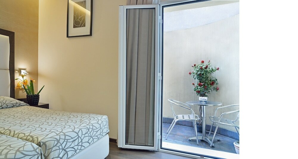 Фото Отель Catone District