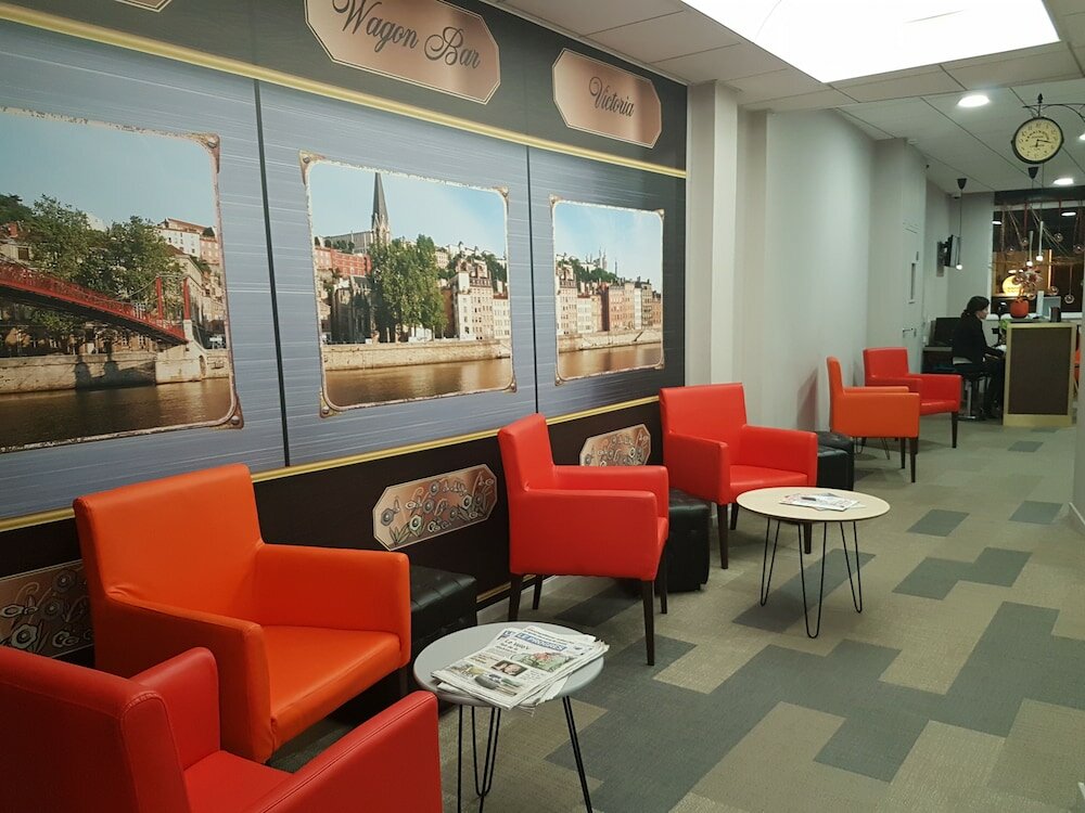 Фото Hôtel Victoria Lyon Perrache Confluence