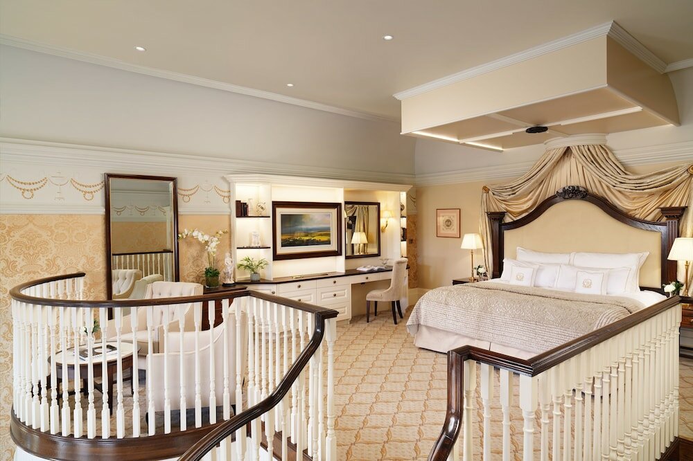 Фото Grantley Hall