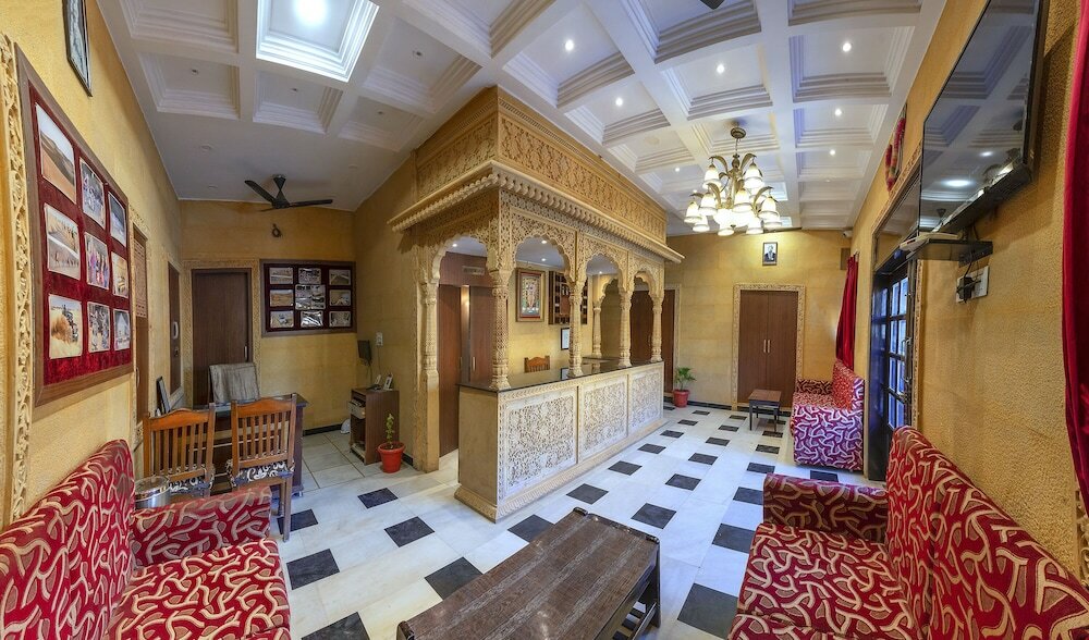 Фото Hotel Akashdeep