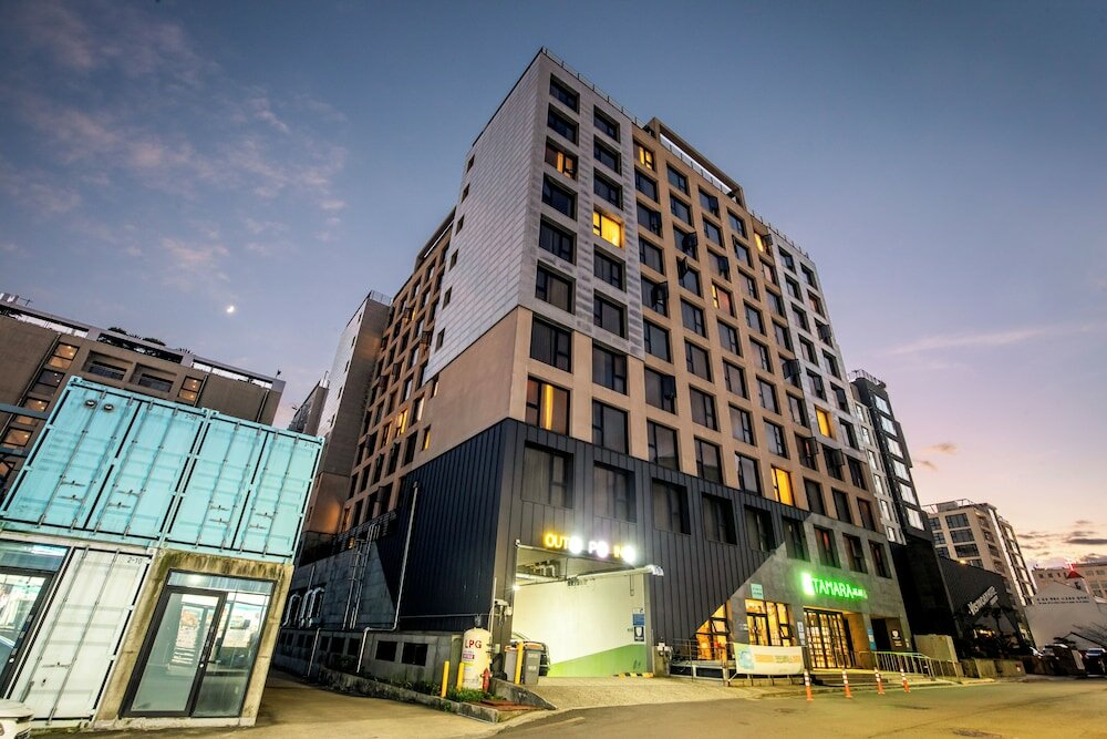 Фото Tamara Jeju Hotel