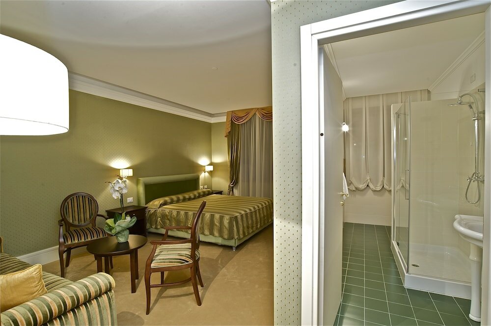 Фото Design Suite Tirano