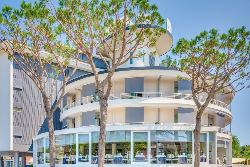 Фото Hotel Mariver