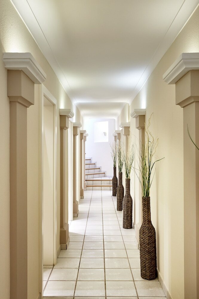 Фото Landsitz Römerhof - Hotel Apartments