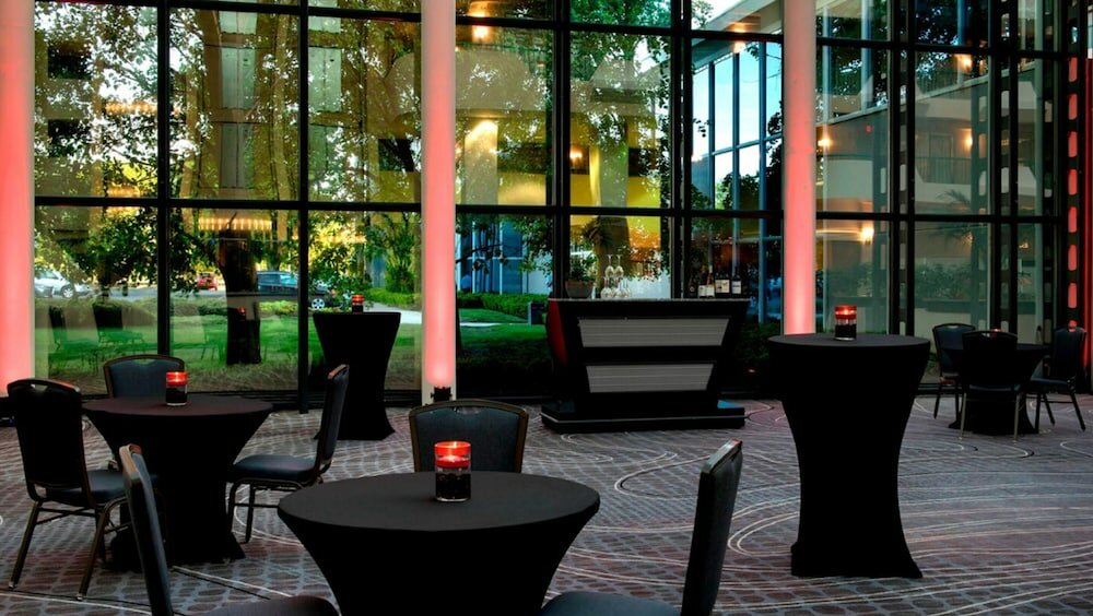 Фото Marriott Melville Long Island