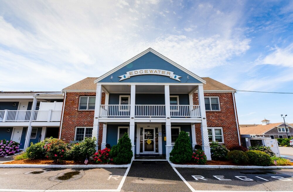 Фото Edgewater Beach Resort, a Vri resort