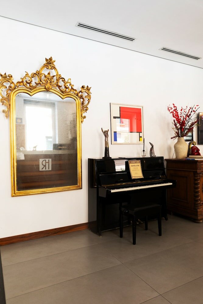 Фото Rex Lifestyle Hotel