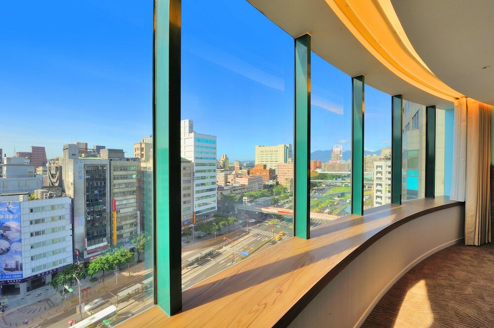 Фото Green World Hotel Zhonghua