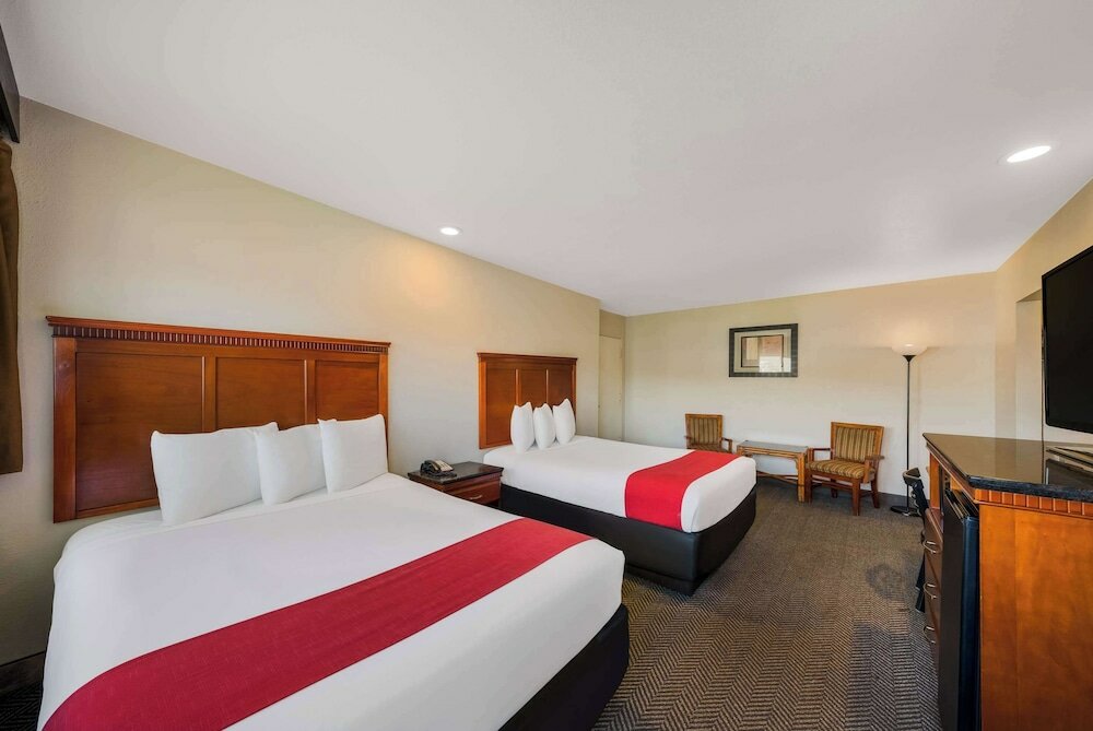 Фото Rodeway Inn