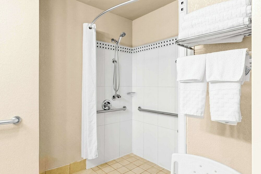 Фото Best Western Gwinnett Center Hotel