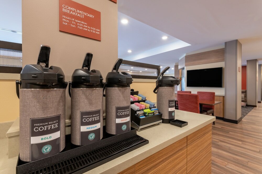 Фото TownePlace Suites by Marriott Indianapolis Airport