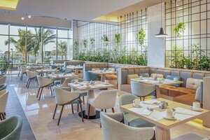 Гостиница Four Points by Sheraton Jeddah Corniche