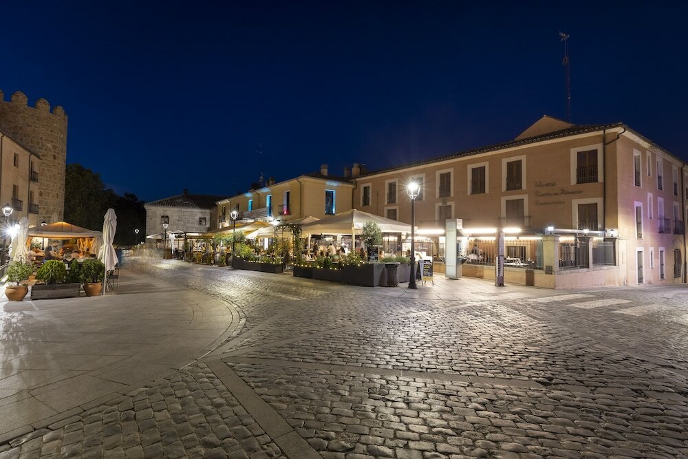 Фото Hostal Restaurante Puerta del Alcázar