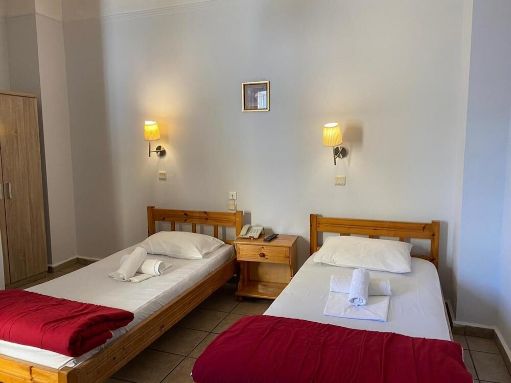 Фото Hotel Ionion