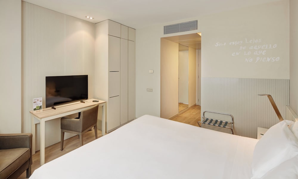 Фото Sercotel Ámister Art Hotel